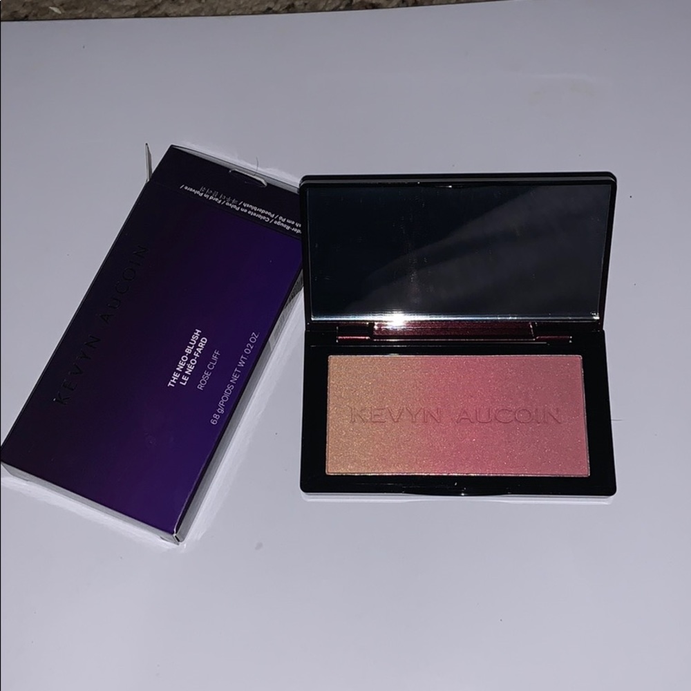 Kevyn Aucoin Neo-Blush - Rose Cliff